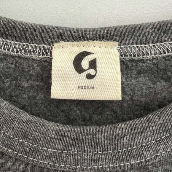 Glossier gray crewneck - Picture 6 of 8